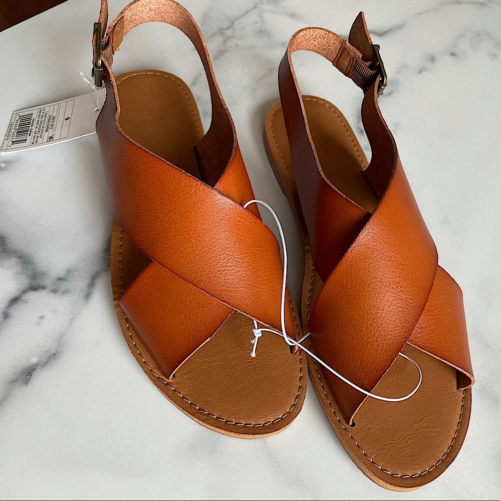 NEW target sandals size 9